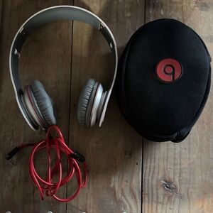 Beats by Dr Dre Solo HD Wired Headphones